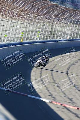 media/Jan-21-2023-Fastrack Riders (Sat) [[fcf3f88a30]]/Level 4/Session 2 Nascar 1/